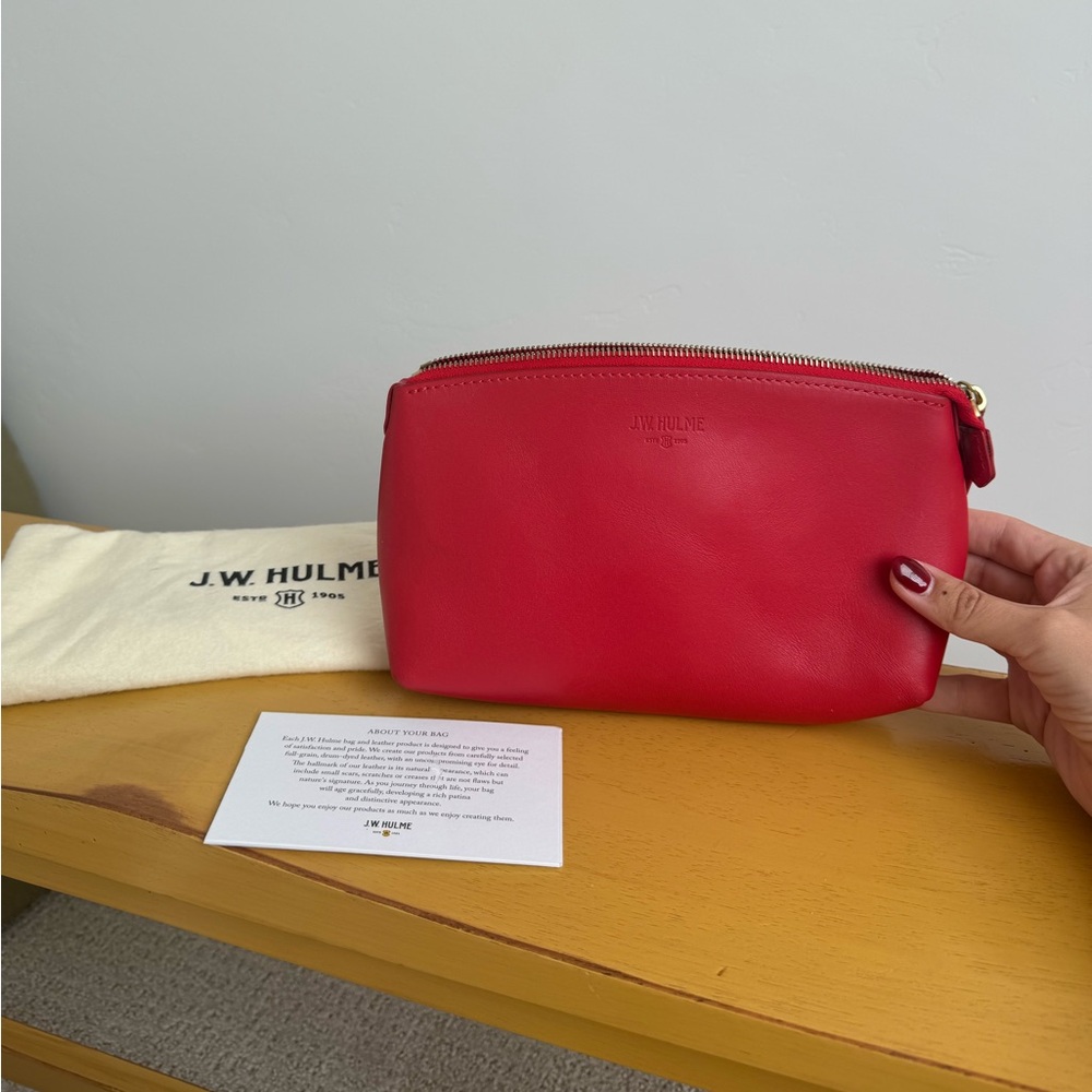 JW Hulme pouch